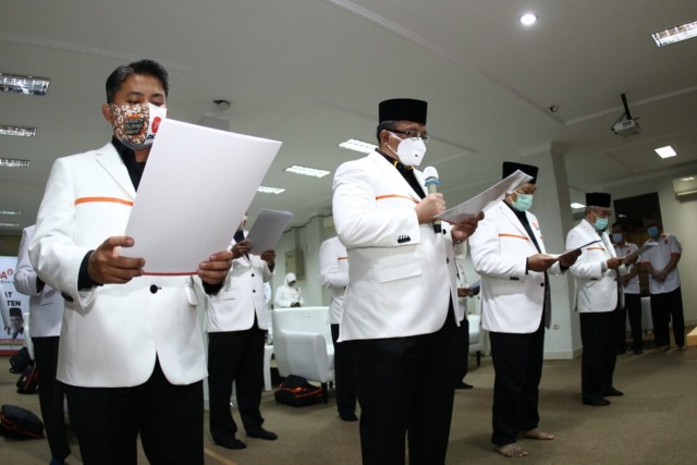 Musyawarah Wilayah (Muswil) DPW PKS Jawa Barat memutuskan memilih Haru Suandharu sebagai Ketum DPW PKS Jabar. (Ciremaitoday)