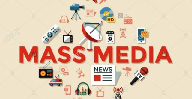 Memahami Media Massa Dalam Sudut Pandang Sosiologi Komunikasi Kumparan Com