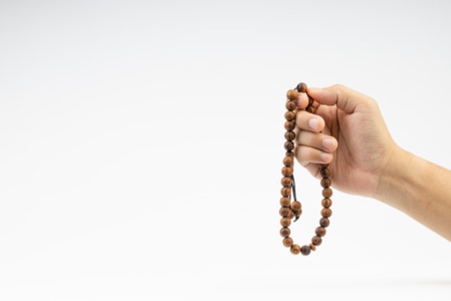 Pada Waktu Pelaksanaan Salat Tasbih Jumlah Seluruh Bacaan Tasbih Adalah Studi Indonesia