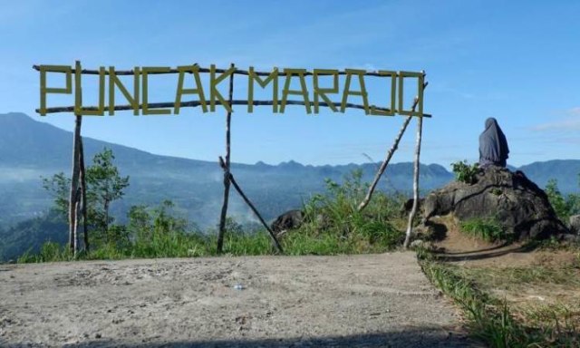 Objek wisata Puncak Marajo di Kota Payakumbuh. Foto: Pelantang.id