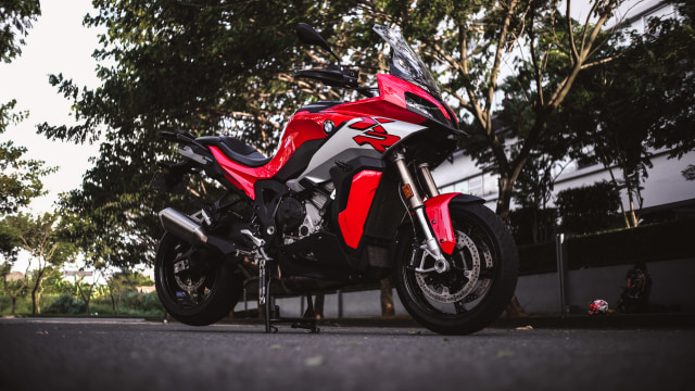 Foto: BMW S1000XR, Moge Sport Touring Berlimpah Fitur Seharga Rp 719 Juta (198877)