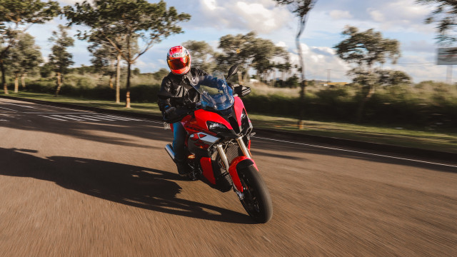 Foto: BMW S1000XR, Moge Sport Touring Berlimpah Fitur Seharga Rp 719 Juta (198893)