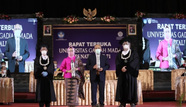Profil Prof Kuwat Triyana, Inventor GeNose Alat Pendeteksi Corona (171502)