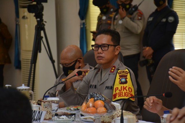 ﻿﻿Kapolda Kepri Irjen Pol Aris Budiman memberikan keterangan pers kinerja tahun 2020 di Mapolda Kepri. Foto: Istimewa