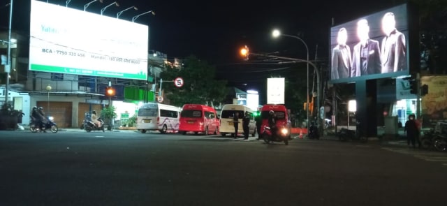 Suasana Jelang Malam Tahun Baru di Kota Bandung: Sepi, Banyak Jalan Ditutup (69724)