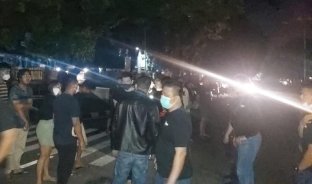 Balap liar di kawasan Gubernuran Jambi dibubarkan polisi. Foto: Jambikita.id