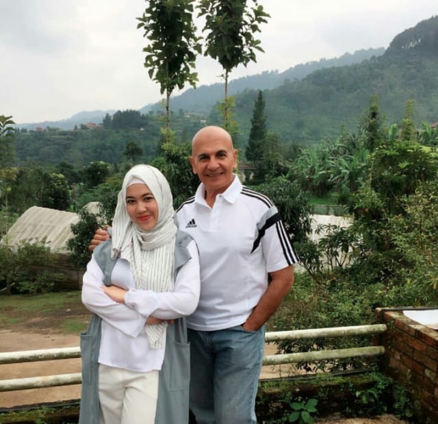 Mark Sungkar dan Istri. Foto" Instagram/ @marksungkar