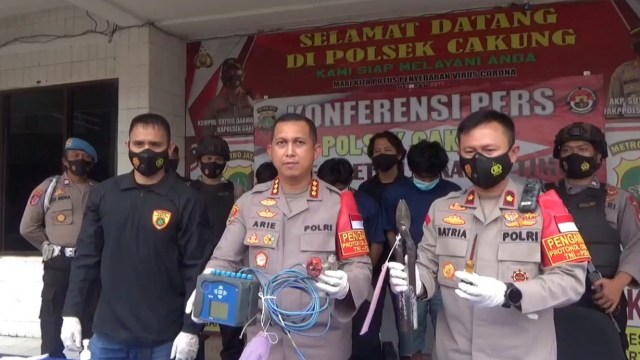 Polres Jaktim ungkap kasus pencurian volume kontrol gas milik PGN di Cakung, Jakarta.  Foto: Dok. Istimewa