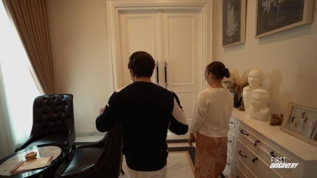 Melihat Mewahnya Rumah Jordi Onsu yang Bernuansa Klasik dan Elegan (179058)
