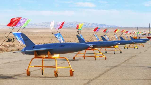 Pengujian drone dalam militer Iran. Foto: Reuters via Iranian Army