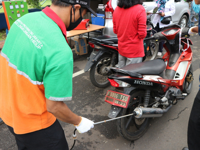 Masa Sosialisasi Berakhir, Kapan Tilang Uji Emisi di Jakarta Mulai Berlaku? (492581)