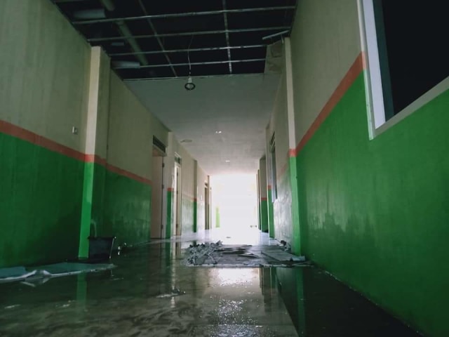 Bangunan ruang umum kelas III untuk rawat inap di RSUD Jailolo yang alami kerusakan. Foto: Istimewa
