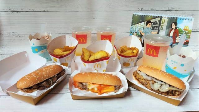 Rangkaian menu McDonald's Prosperity 2021 Foto: Azalia Amadea/Kumparan