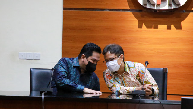 Menteri BUMN Erick Thohir dan Menteri Kesehatan Budi Gunadi bertemu pimpinan KPK di gedung KPK, Jakarta, Jumat (8/1/2021). Foto: Dok. Humas KPK