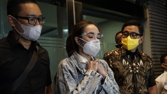 Dituding Dekatkan Diri ke Tuhan Hanya saat Ada Masalah, Gisel Beri Respons Bijak (76008)