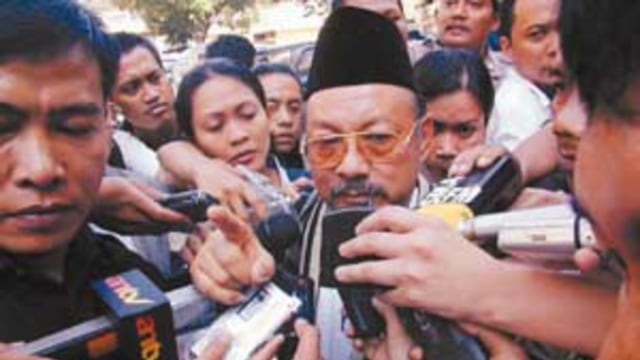 Beddu Amang, Mantan Kepala Bulog dan Mantan Menteri Negara Urusan Pangan.
 Foto: Dok. Istimewa