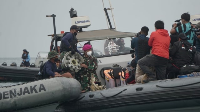 Panglima TNI: Kami Sudah Temukan Lokasi Black Box Sriwijaya Air (1)