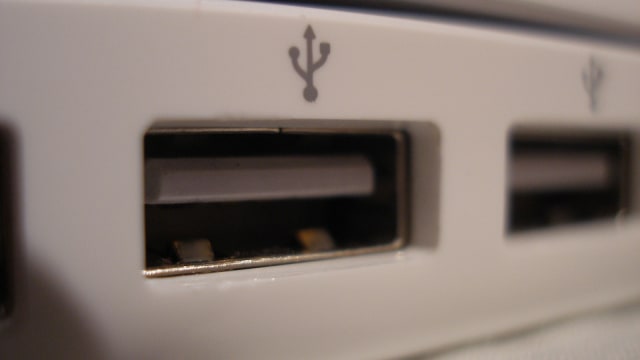 Portal USB | Wikimedia Commons