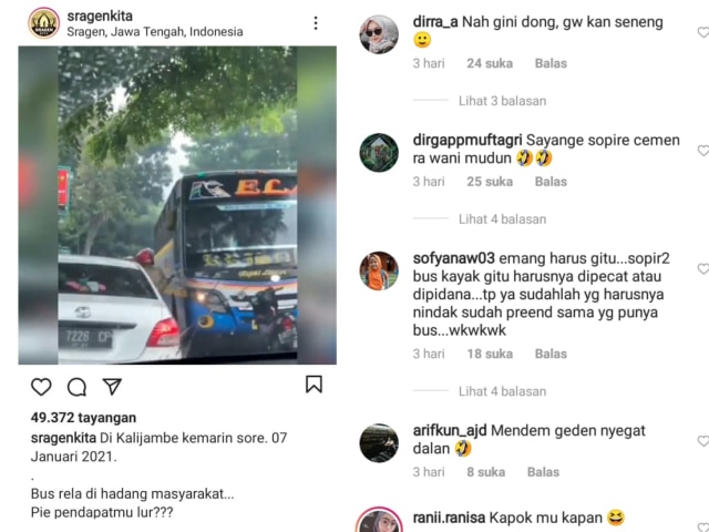 Tangkapan layar video di akun Instagram @sragenkita yang memperlihatkan aksi pemotor menghadang bus yang ugal-ugalan