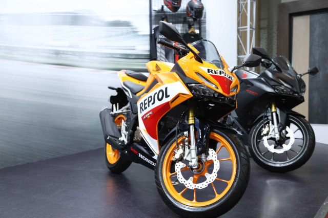 Foto: Honda CBR150R Terbaru, Tampangnya Mirip CBR250RR! (113147)