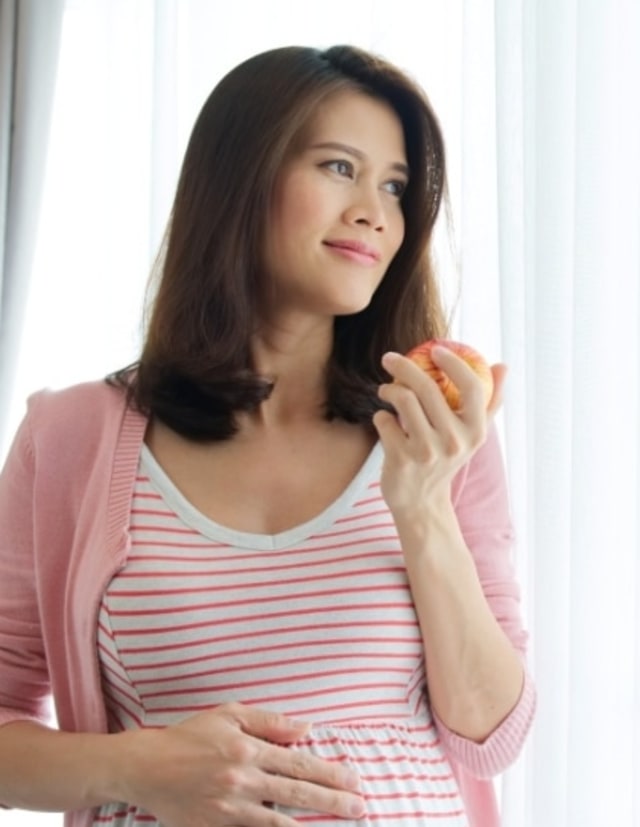 5 Makanan yang Baik untuk Kesehatan Mata Janin Foto: Shutterstock