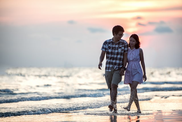 5 Zodiak Ini Dikenal Sebagai Pasangan yang Mudah Cemburu (72840)