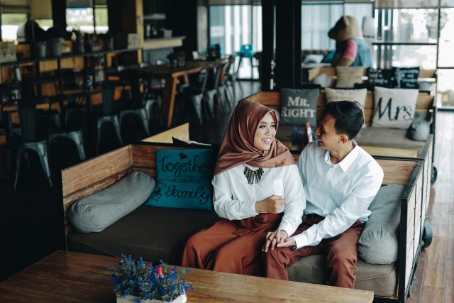 5 Zodiak Ini Dikenal Sebagai Pasangan yang Mudah Cemburu (72842)
