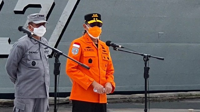 Deputi Bidang Operasi Pencarian, Pertolongan dan Kesiapsiagaan Mayjen TNI (Mar) Bambang Suryo Aji di JICT, Tanjung Priok, Jakarta Utara, Rabu (13/1). Foto: Fachrul Irwinsyah/kumparan