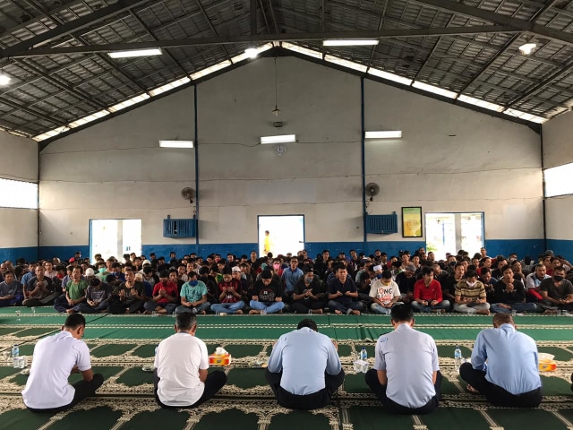 Kegiatan  Penutupan Rehabilitasi 2020 dan Pembukaan Rehabilitasi 2021 di Aula Lapas Narkotika Bandar Lampung Rabu (13/1) | Foto : Ist