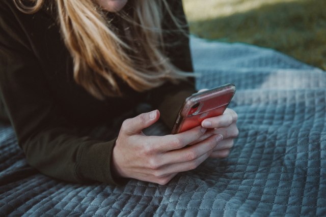 5 Alasan Kamu Harus Coba Dating Apps saat PSBB (423192)
