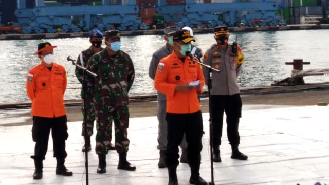 Direktur Operasional Basarnas Brigjen (Mar) Rasman di JICT, Tanjung Priok, Jakarta Utara, Kamis (14/1). Foto: Fachrul Irwinsyah/kumparan