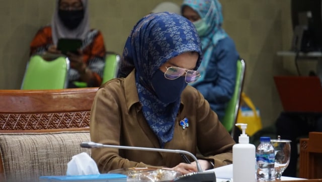 Arzeti Bilbina Minta Pemerintah Tak Hanya Fokus Vaksin, tapi Juga Pasien Corona (138949)