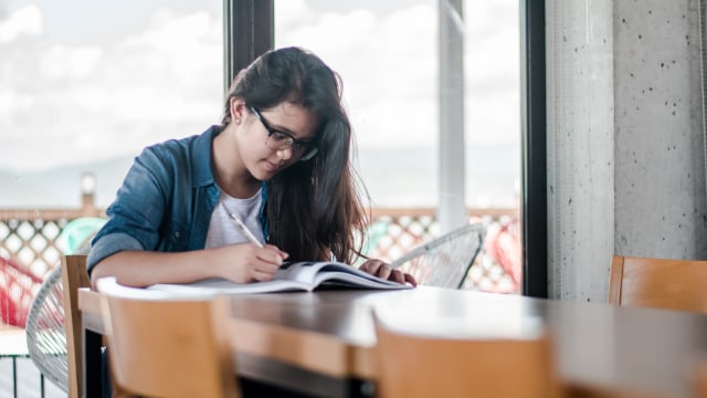 5 Tips untuk Karyawan Baru agar Tak Merasa Kesepian di Kantor (117830)