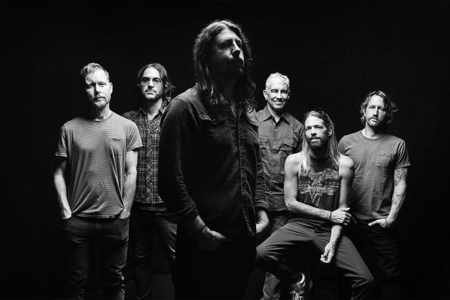 Foo Fighters Rayakan Ulang Tahun Ke-25 Lewat Sneakers Kolaborasi sama Vans (245427)