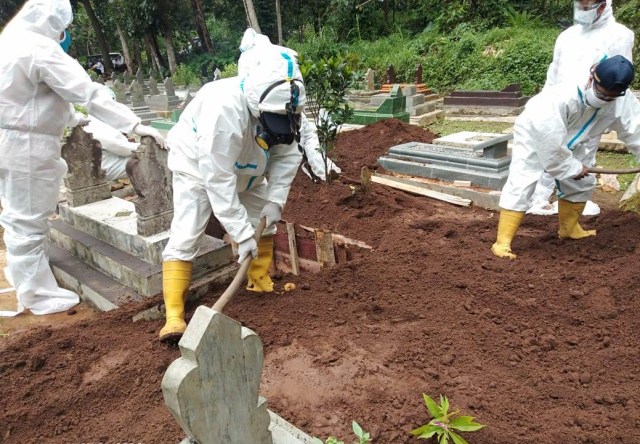 Pasien Covid 19 Di Kabupaten Kuningan Yang Meninggal Bertambah 2 Orang Kumparan Com