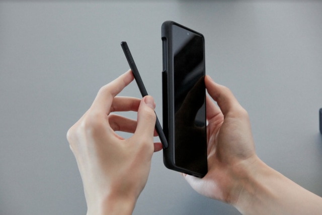 Trio Samsung Galaxy S21 Resmi Diluncurkan, Ada S Pen di Versi Ultra (15742)