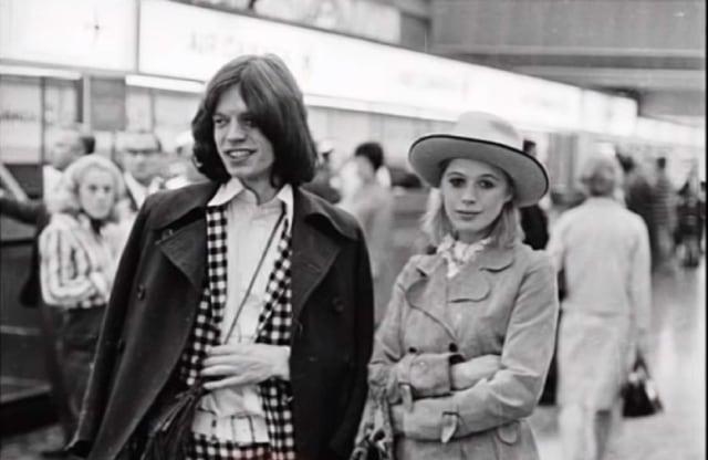 Mick Jagger, Rocker Kharismatik Penakluk Hati Banyak Wanita (30755)