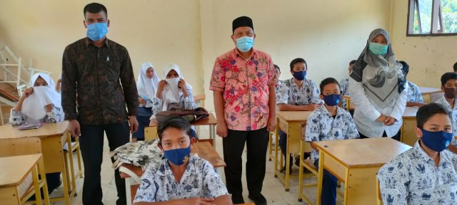 Cek Guru Jarang Masuk Sekolah, Kadisdik Nagan Raya ke SMP Beutong Ateuh (237329)