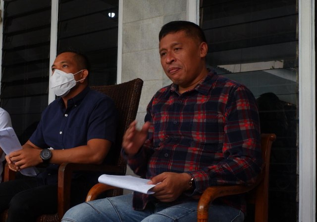 Ketua tim pemenangan paslon 03, Wiyadi saat memberikan klarifikasi atas tuduhan TSM, Sabtu (16/1) | Foto : Sidik Aryono/ Lampung Geh