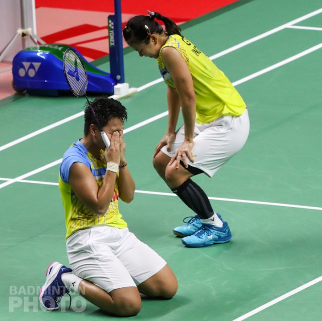 Selebrasi Greysia Polii dan Apriyani Rahayu saat menjuarai Thailand Open. Foto: Badmintonphoto/BWF