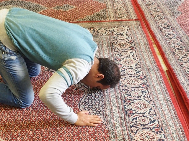 Ilustrasi sholat. Foto: pixabay