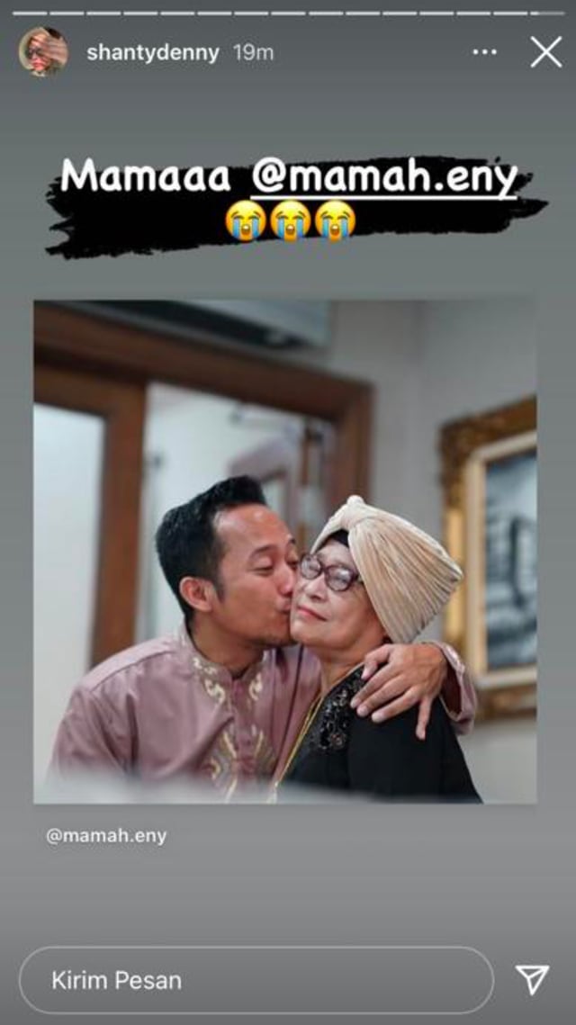 Ibunda Denny Cagur Meninggal Dunia (151218)