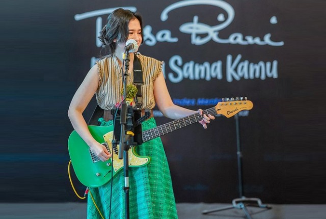 Ditunggu Netizen, Tissa Biani Akhirnya Unggah Potret saat Rilis Lagu Perdana (326115)