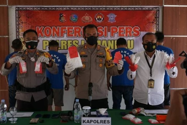 Polres Lamandau Gagalkan Peredaran Narkoba 1,7 Kg di Kalteng (39512)