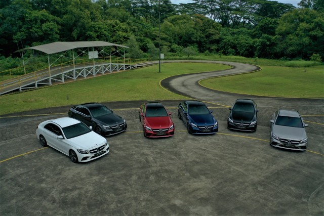 Foto: Lebih Dekat dengan 2 Mercedes-Benz C-Class AMG Final Edition (340344)