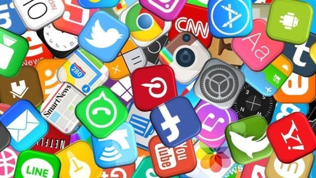 Sosial Media, Candu yang Tidak Ada Habisnya