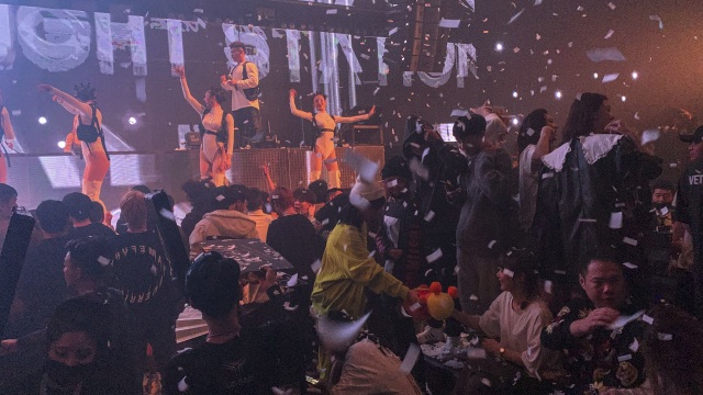 Berlin Buka Kembali Klub Malam untuk Warga yang Sudah Divaksin COVID-19 (264714)