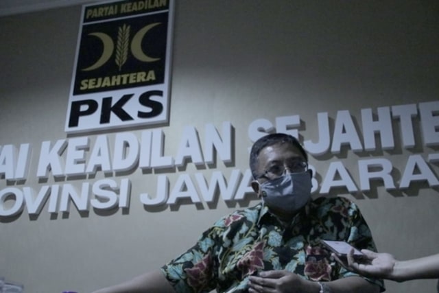 Ketua Fraksi PKS DPRD Jabar, Haru Suandharu. (Tomi Indra)