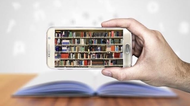 Perpustakaan digital adalah salah satu inovasi yang memudahkan proses pembelajaran dari rumah.