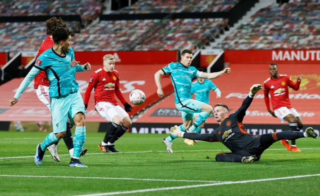 Pertandingan Piala FA antara Manchester United vs Liverpool di Old Trafford, Manchester, Inggris. Foto: Phil Noble/Reuters